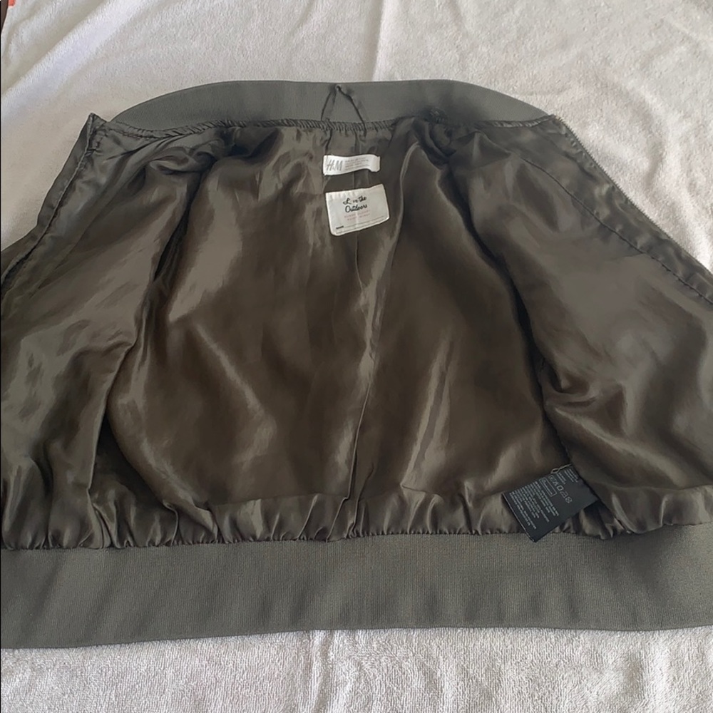 Jacket - Picture 3 of 3